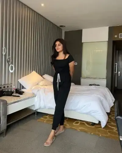 Call Girls Pipariya Cash On Delivery